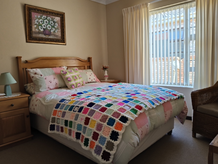 3 Bedroom Property for Sale in Wavecrest Eastern Cape